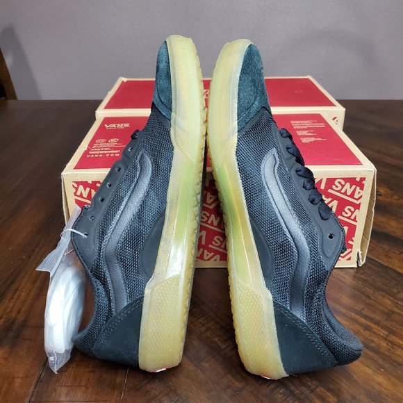 Vans Ave Pro Black/Gum Men Size 7, equivalent to Women Size 8.5 - Picture 6 of 11